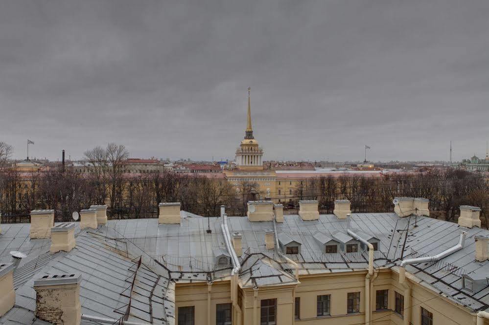 Solo On Vosstaniya Square Hotel San Pietroburgo Esterno foto